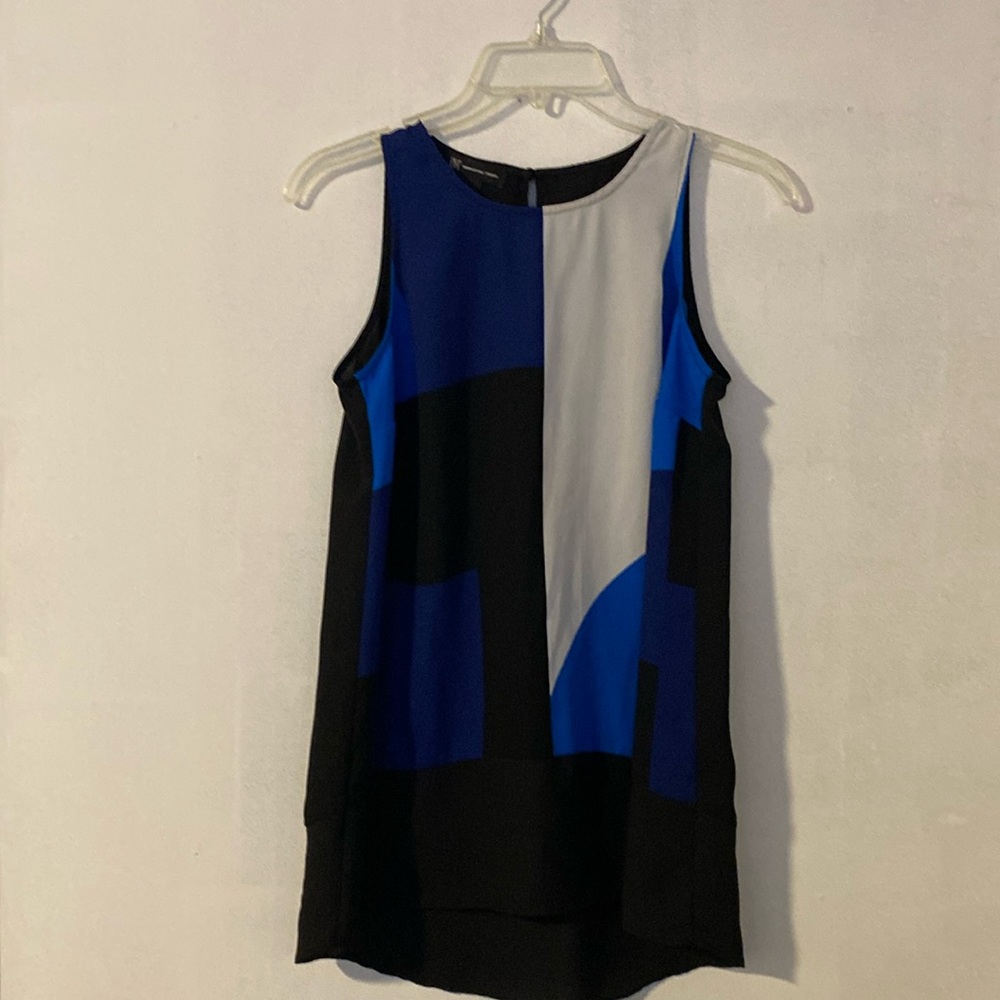 International concepts XS multi color shirt